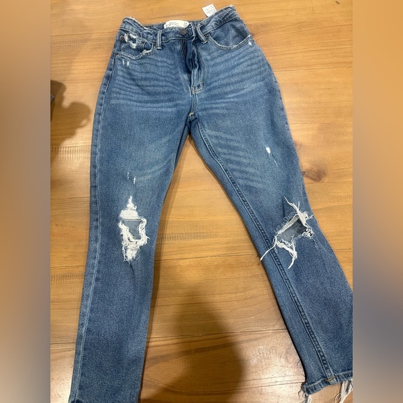 A&F Jeans - Picture 2 of 2